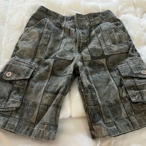 Tony Hawk Boys 7X skateboard Patterned Gray Cargo Shorts